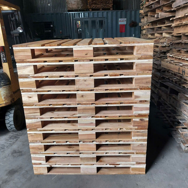 Pallet gỗ 4 hướng nâng - Pallet Ngọc Minh - Công Ty Pallet Ngọc Minh